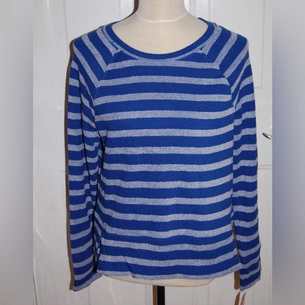 Women's Merona Blue Striped Mid Weight Shirt Size Small
